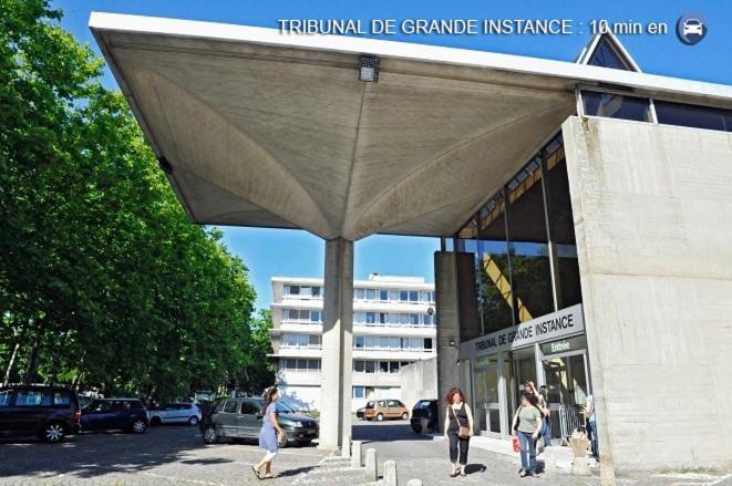 Logement Noah Courcouronnes エクステリア 写真